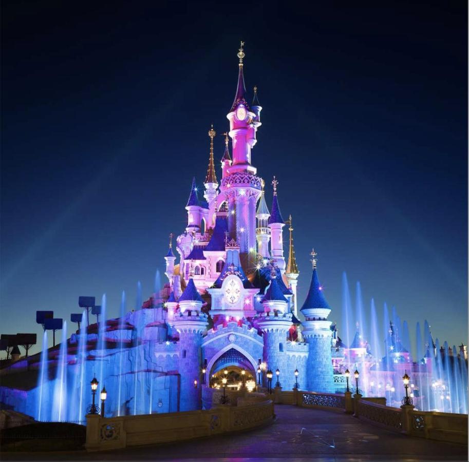 Disneyland-Paris 6 Personnes, Wifi, Cosy Montevrain Luaran gambar